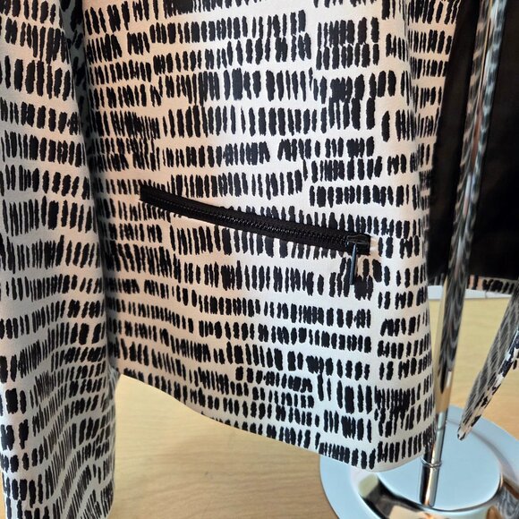 NWT -- Calvin Klein Women’s Plus 18W Black & White Printed Open Front Blazer - Picture 3 of 13